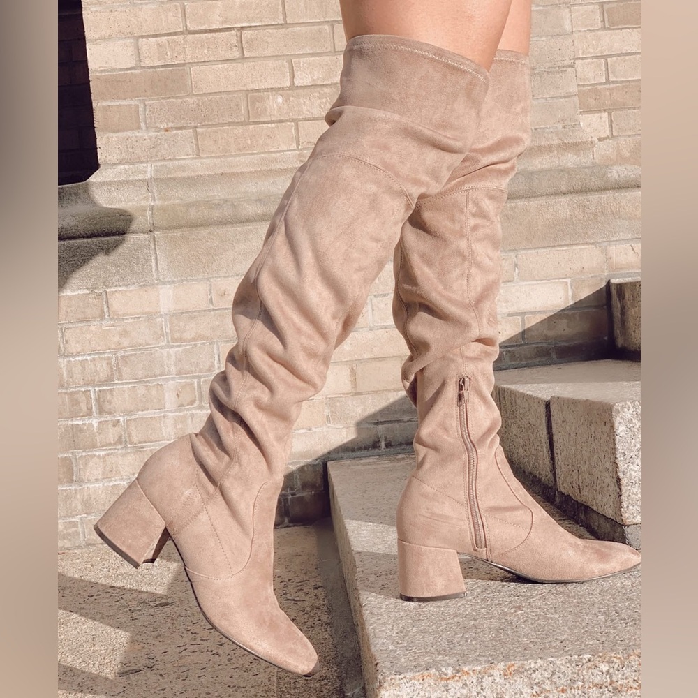 \Nine West\• NWT Felipe Knee High Boots